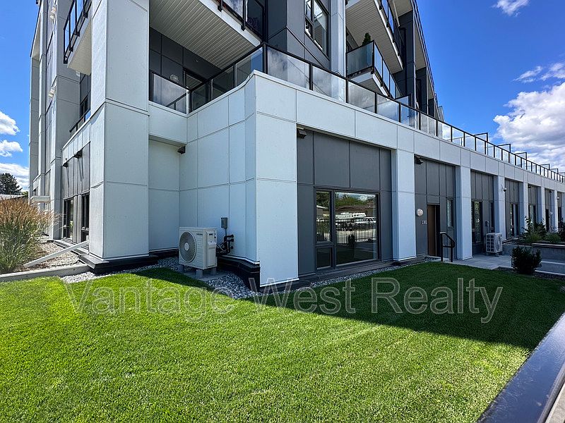 1st image of 1381 Belaire Ave #Townhouse 3