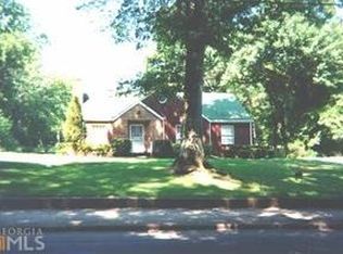 140 W Lake Ave NW, Atlanta, GA 30314