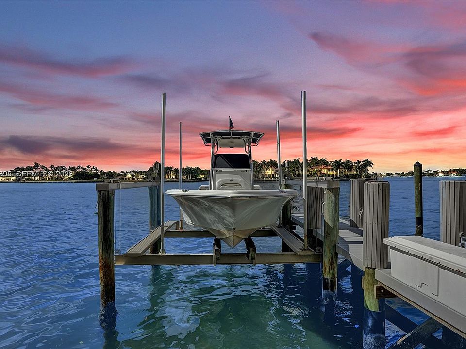 1st image of 301 N Birch Rd APT 8N