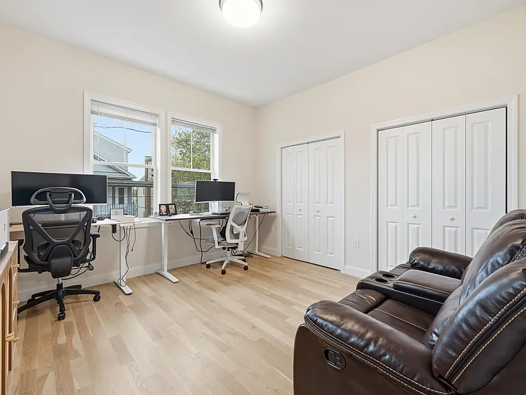 77 North St #77 — Photo 22