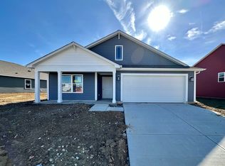 2943 W Tapestry Dr, Monrovia, IN 46157
