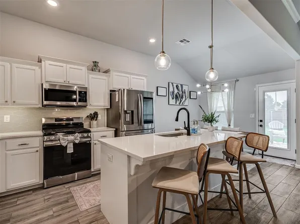 8509 NW 77th St, Oklahoma City, OK 73132