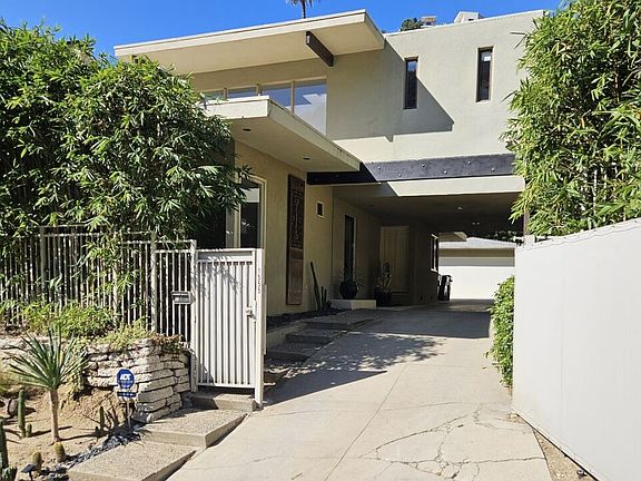 2nd image of 1555 Rising Glen Rd