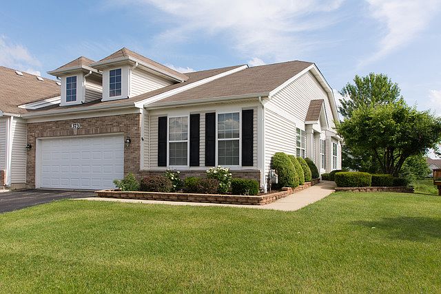 1st image of 373 Woodhill Dr