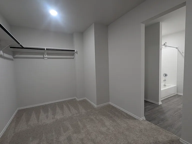 Eagles Nest Dr — Photo 10