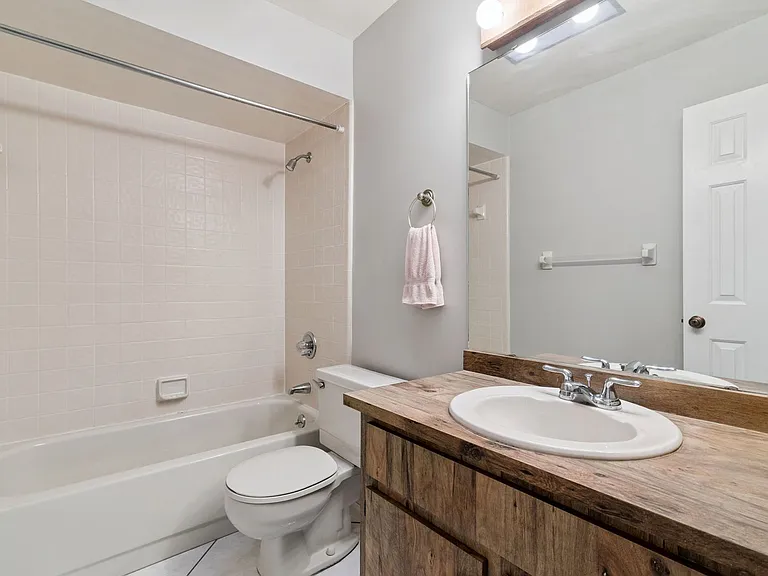 419 Warrenton Rd #419 — Photo 14