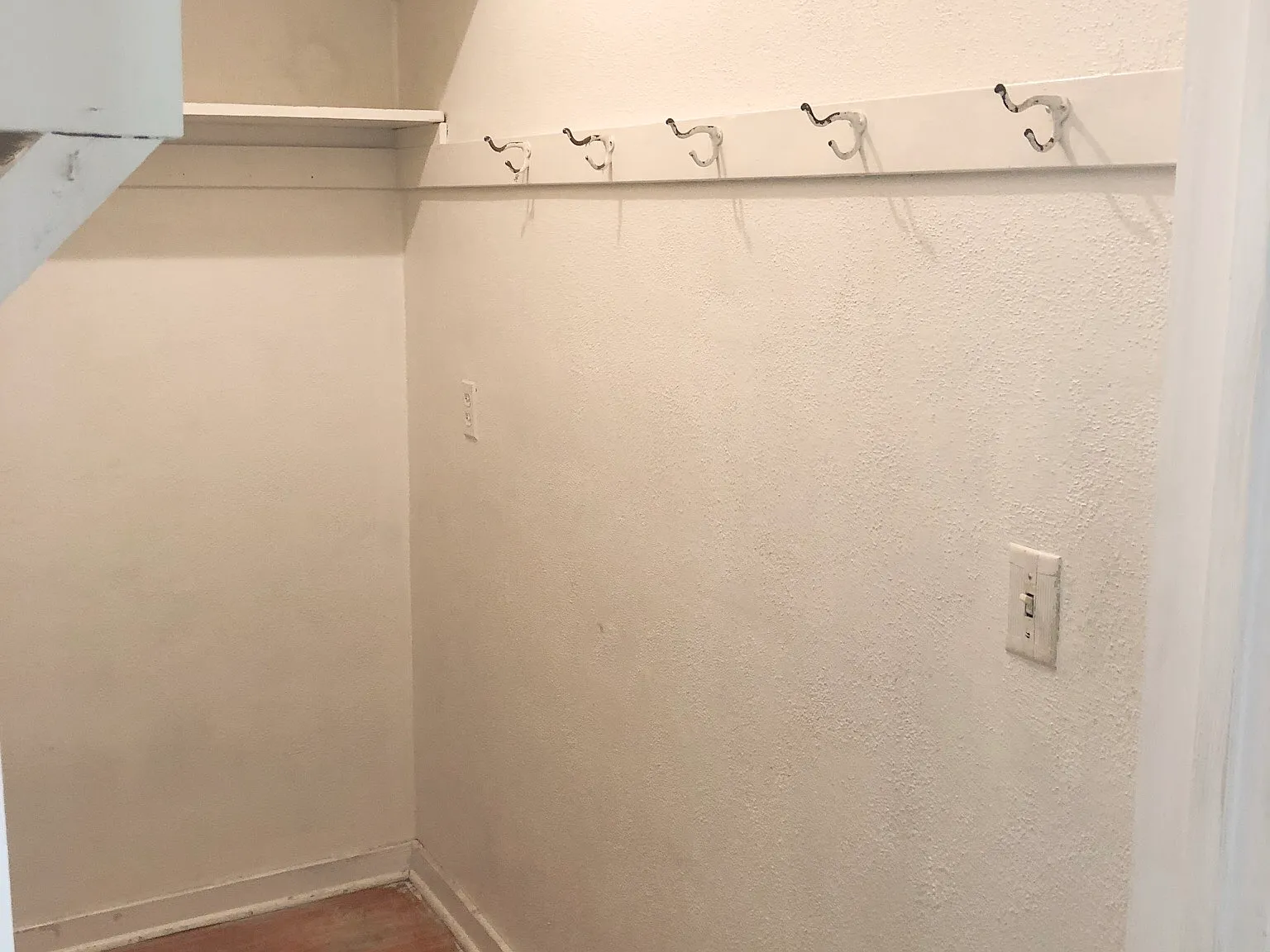 1 bed, 650 sqft, $750 — Photo 4