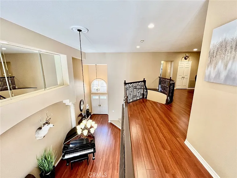 26465 La Traviata — Photo 21
