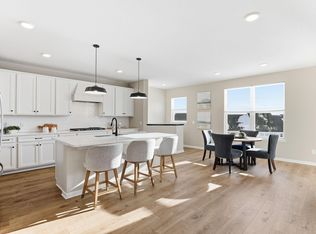 19357 Lupine Ln, Hamel, MN 55340