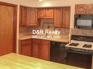 112 Magoun Ave FLOOR 1, Medford, MA 02155