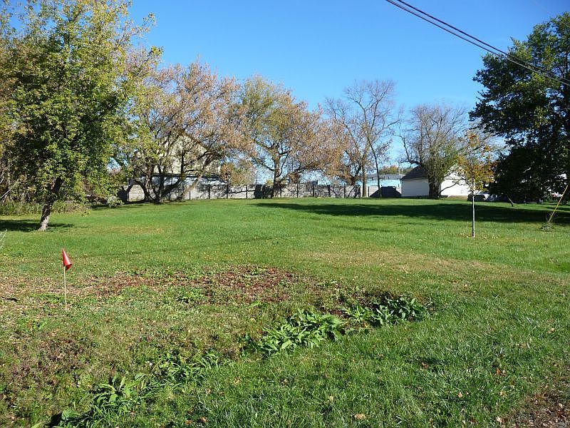 1st image of 1326 W Willow Dr