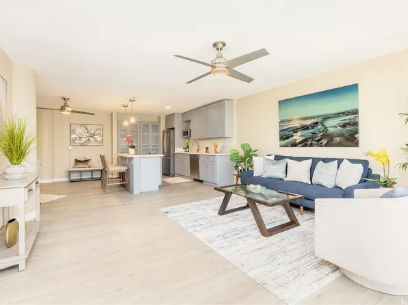 60 N Beretania St APT 2401, Honolulu, HI 96817
