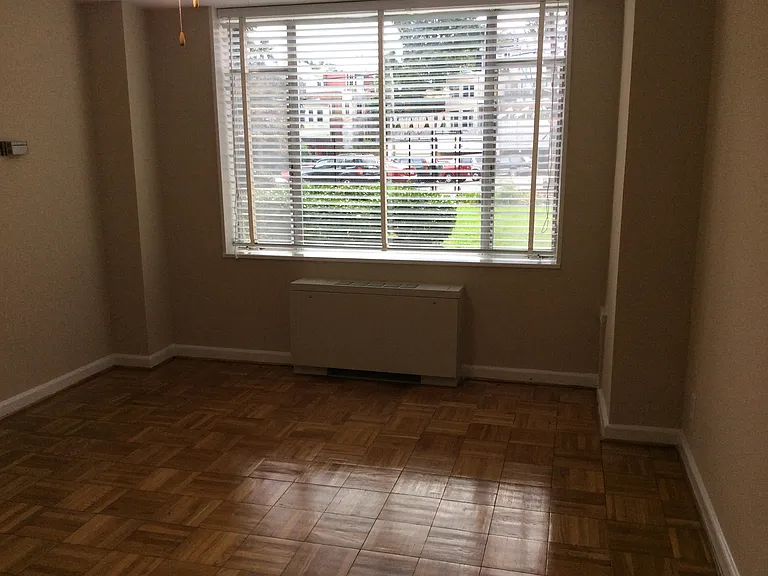 Connecticut Park Apartments — Photo 39