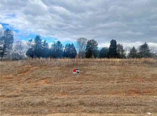 247 Wynnfall Dr, Lexington, NC 27295