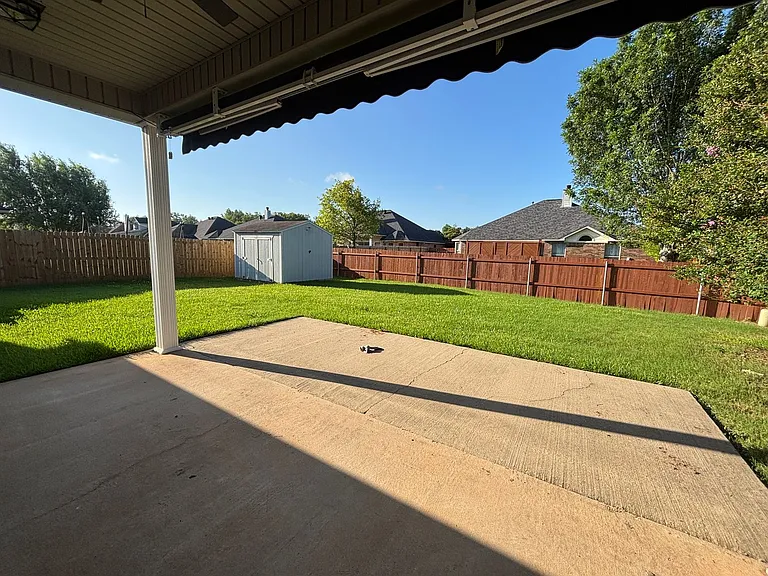 2218 Shumark Trl — Photo 19