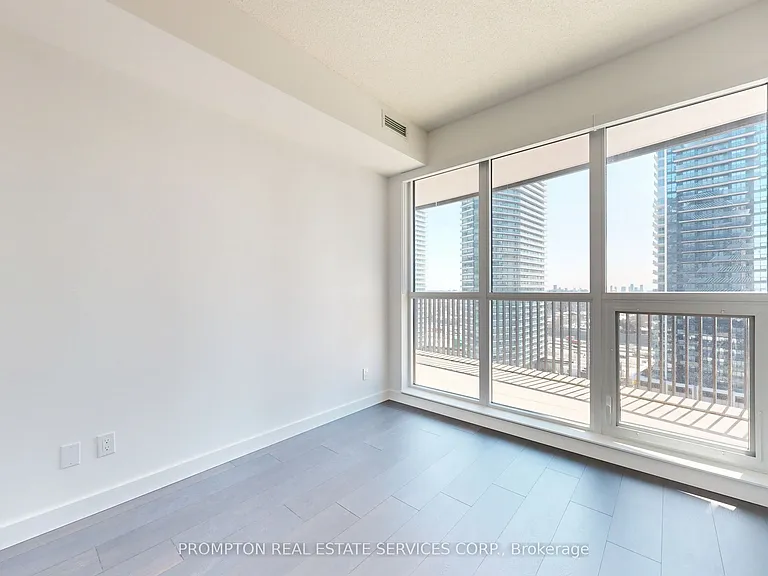 68 Esther Shiner Blvd #2002 — Photo 27