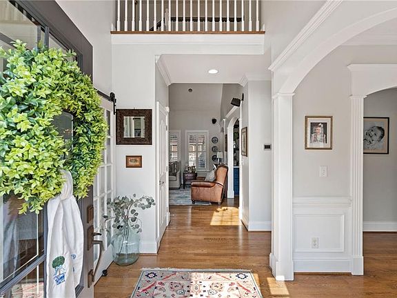3rd image of 166 Fieldwood Dr