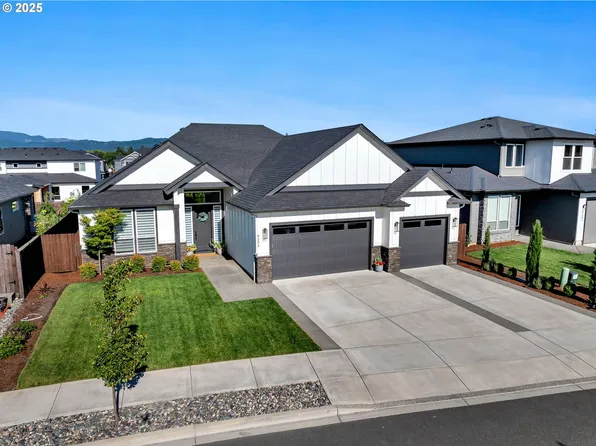 8205 NE 168th Ave, Vancouver, WA 98682