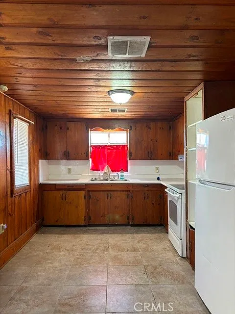 3 bed, 1330 sqft, $1,250 — Photo 3