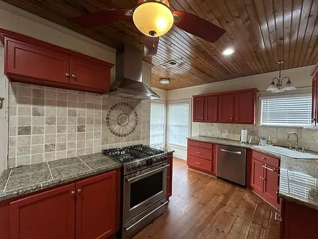 4808 Woodrow Ave — Photo 8