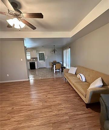 3rd image of 12286 Cottage Hill Dr