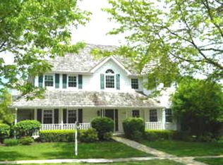 2029 Ravine Dr, Gurnee, IL 60031