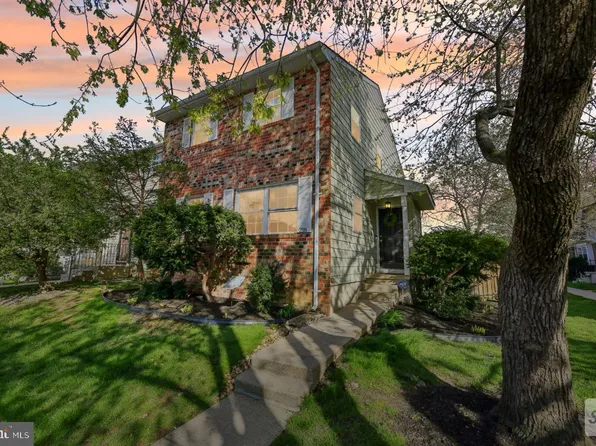 218 Rebecca Ann Ct, Millersville, MD 21108