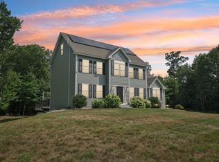 95 Copp Dr, Fremont, NH 03044