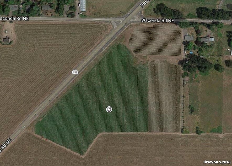 2nd image of 10589 Carbon Ln NE