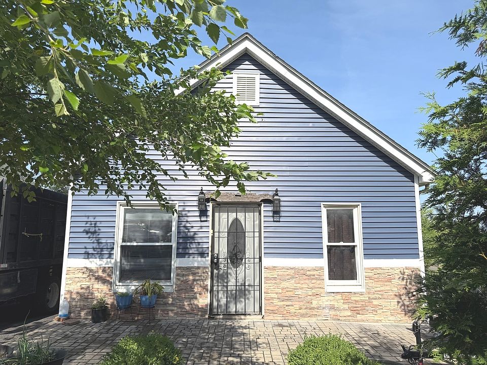 1st image of 509 Fairbanks Ave