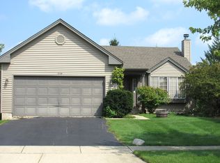 1349 Sebring Cir, Elgin, IL 60120