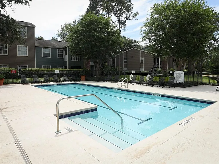 5016 Park Central Dr #2231 — Photo 24