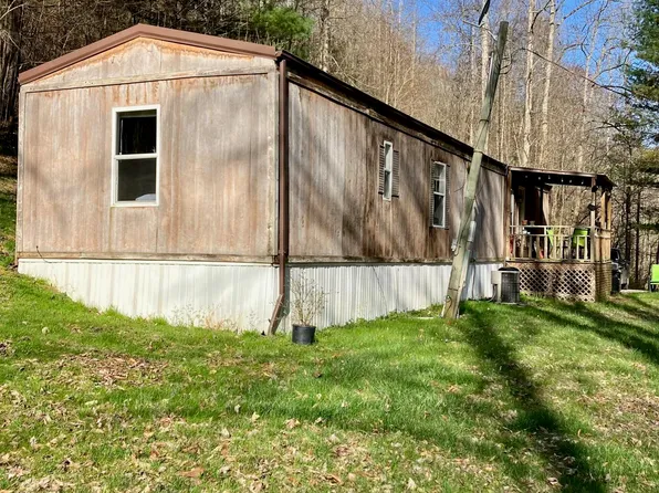 4127 Middlebrook Way, Saint Paul, VA 24283