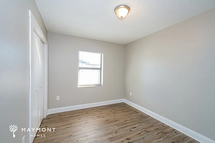 2302 Maple Hill Dr — Photo 9