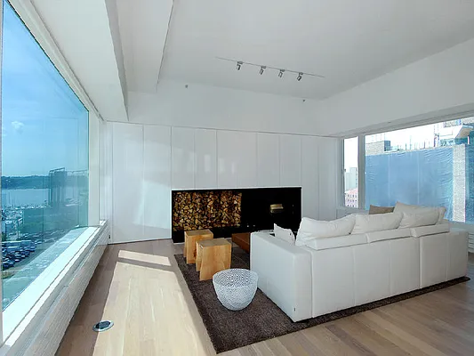 Sold by Sotheby's International Realty | media 32