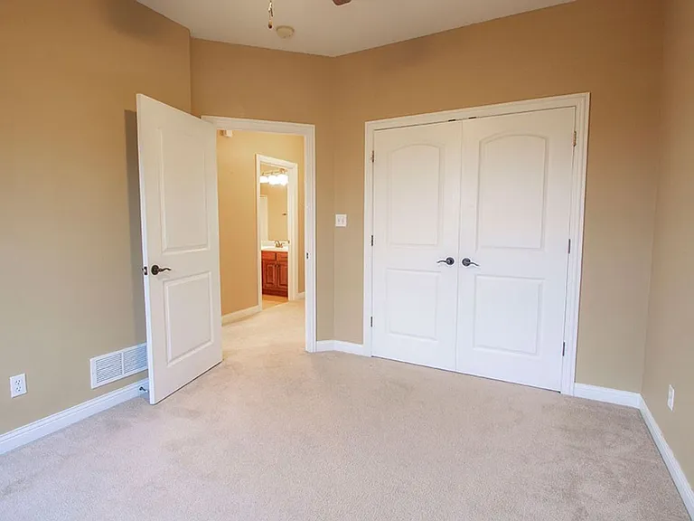 5305 Chamois Dr — Photo 26
