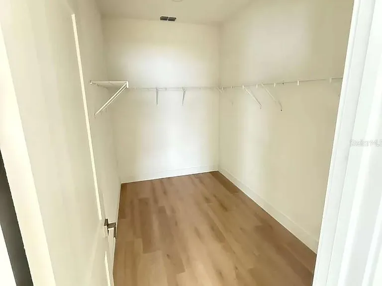 13277 Center Ave — Photo 5