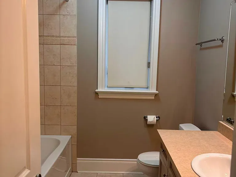21 Leona Dr — Photo 17