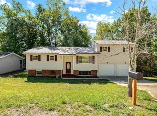 121 Pennington Way, Lavalette, WV 25535