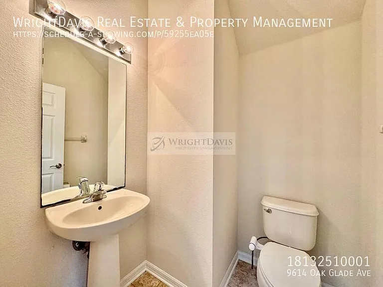 9614 Oak Glade Ave — Photo 18