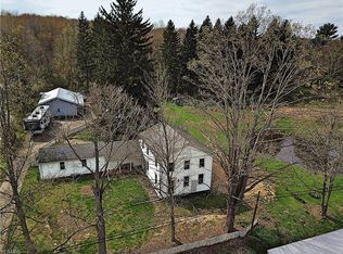 15826 Ravenna Rd, Newbury, OH 44065