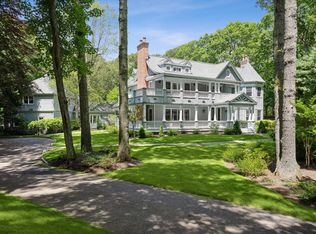 2222 Deerfield Rd, Sag Harbor, NY 11963