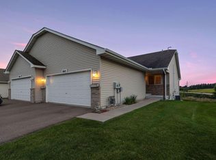 1845 Lakeridge Way, Waconia, MN 55387