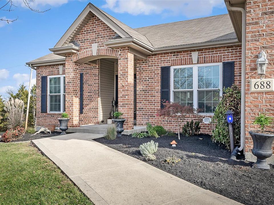 688 Bethany Ln, Wentzville, MO 63385 Zillow