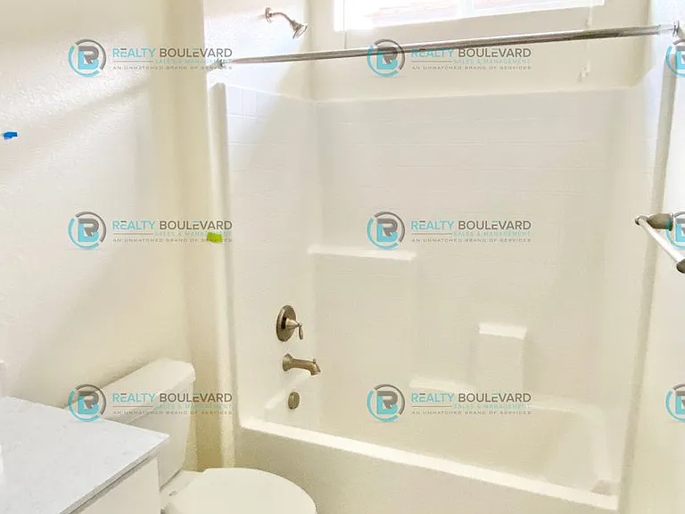 1127 Winter Hawk Way — Photo 35