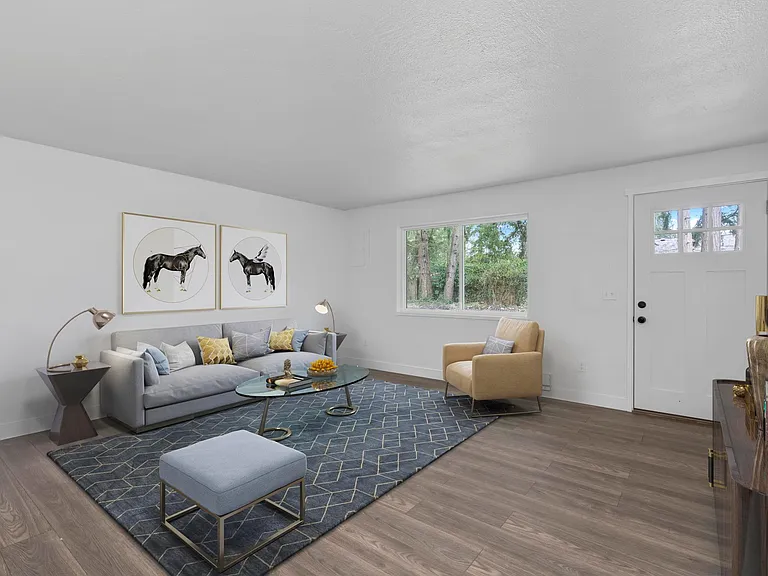 7435 Mullen Rd SE #B — Photo 4