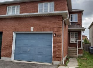 830 Avonshire Ct, Mississauga, ON L5V 2P2