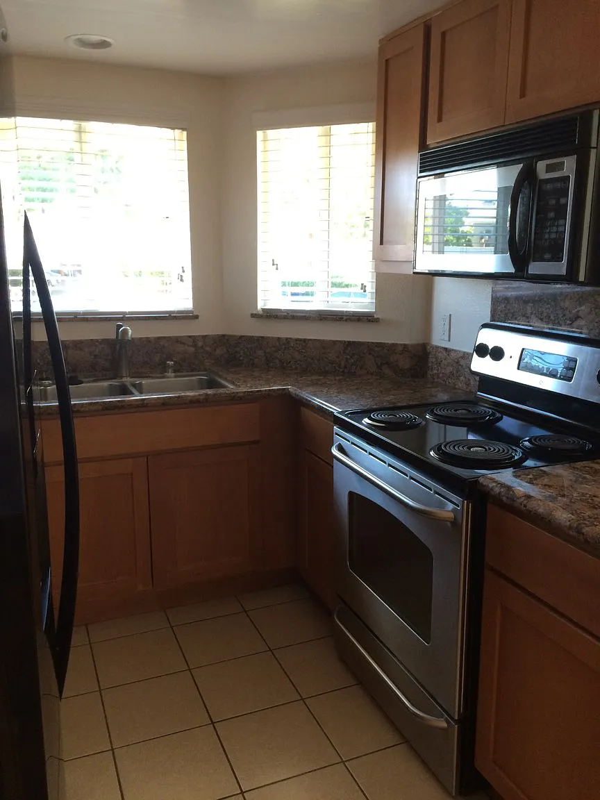 The Heritage at Canyon Pointe — Photo 3