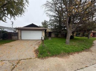416 Tennyson Dr, Modesto, CA 95351