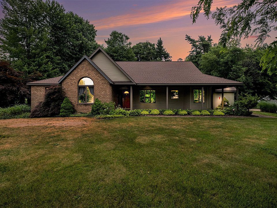 1st image of 12196 White Pine Dr